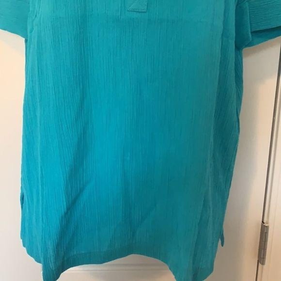 Orvis blue collared half button textured top - Picture 5 of 9